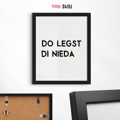 Do legst di nieda Poster • bayrisches Schlafzimmerposter - vonSUSI