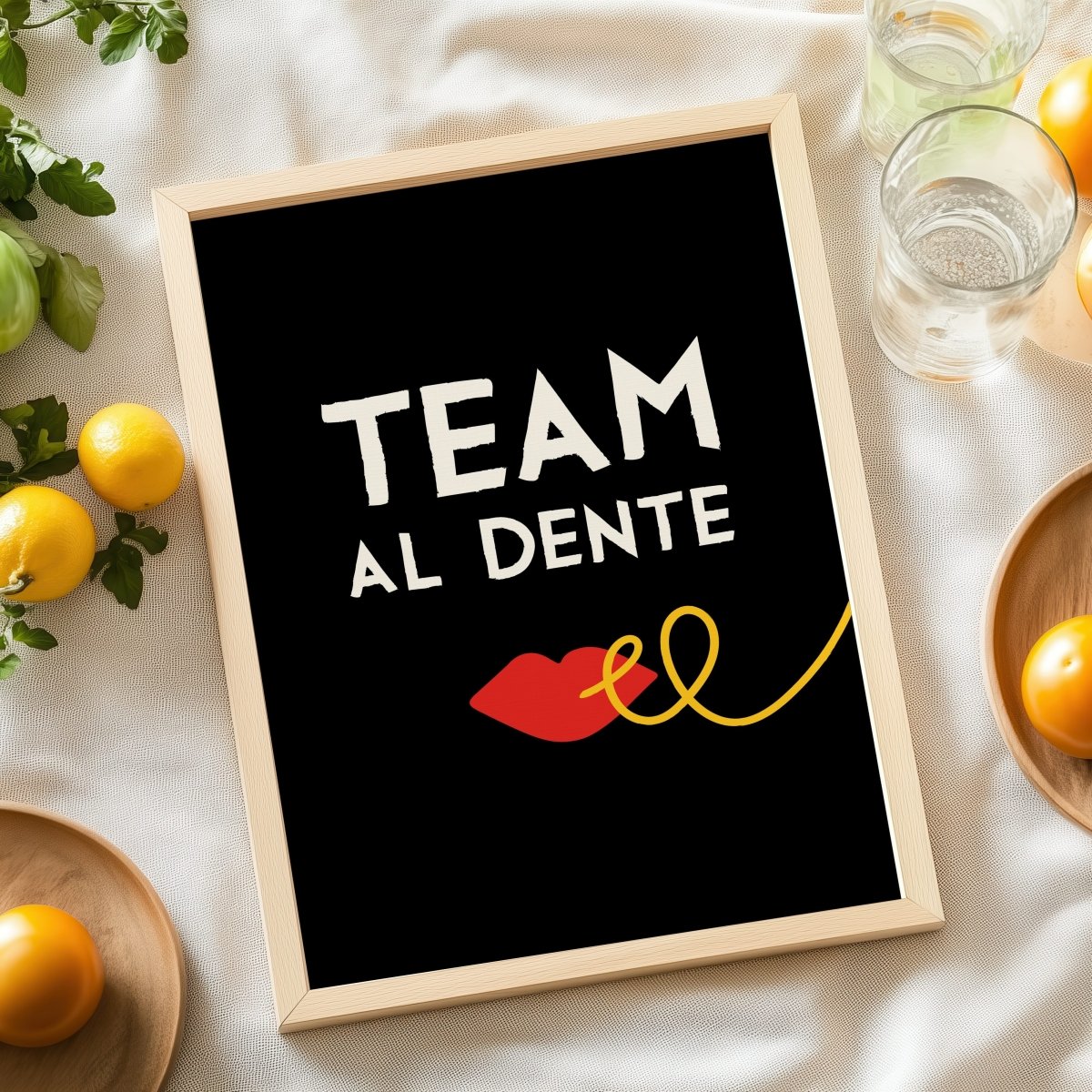 Team al dente • Italienisches Poster für die Küche als hochwertiger Fine Art Print - vonSUSI